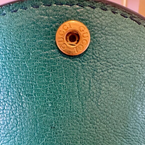 Authentic Gucci Emerald Green Soho Studded Leather Coin Purse - Picture 5 of 15